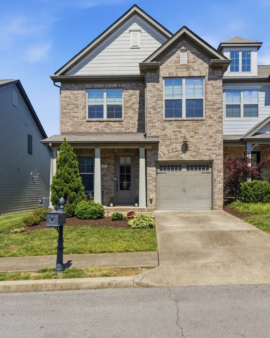 1437 Channing Dr, Thompsons Station, TN 37179 - #2