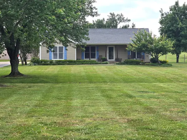 144 Monks Rd, Fayetteville, TN 37334