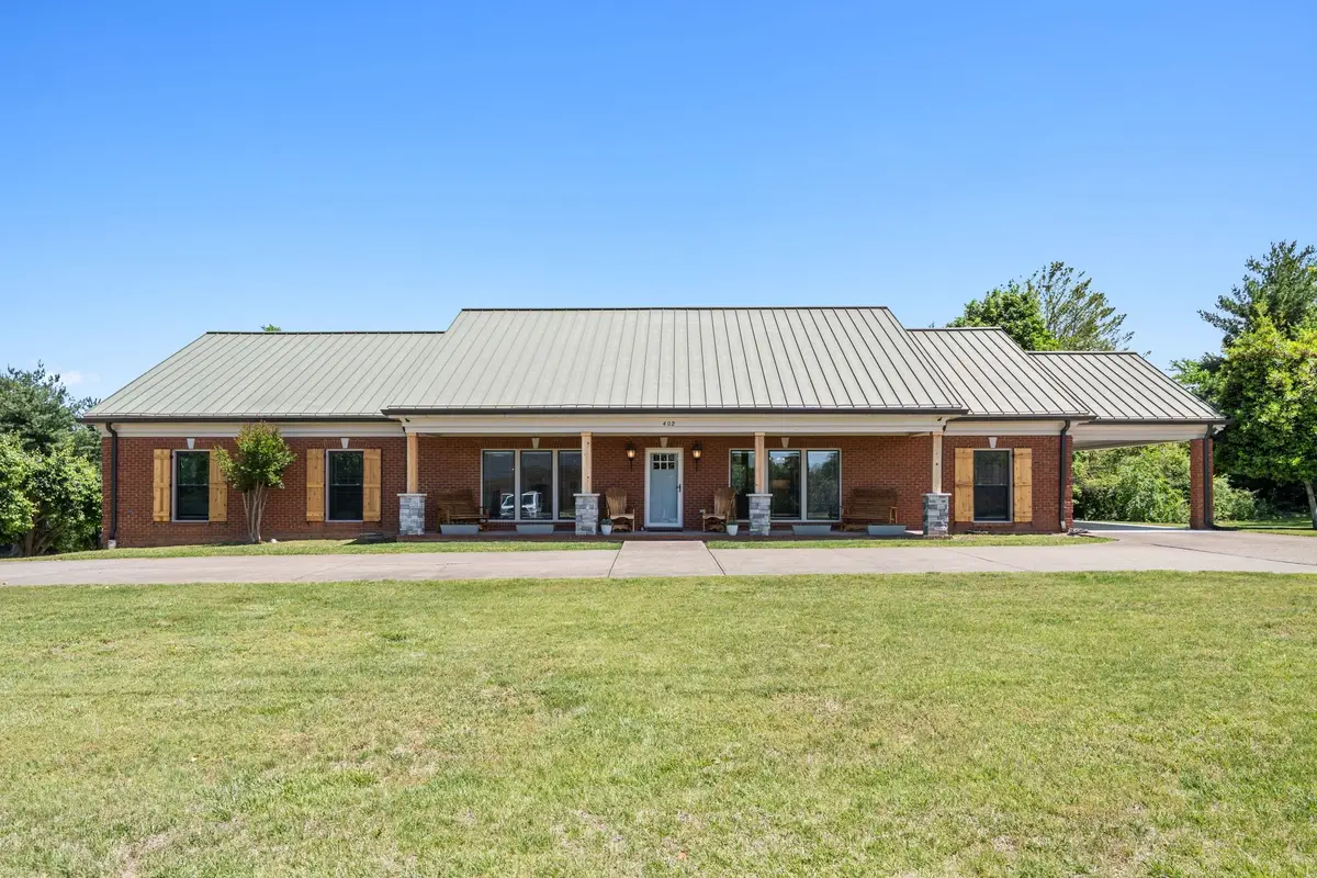 402 Fairway Trl, Springfield, TN 37172 - #1