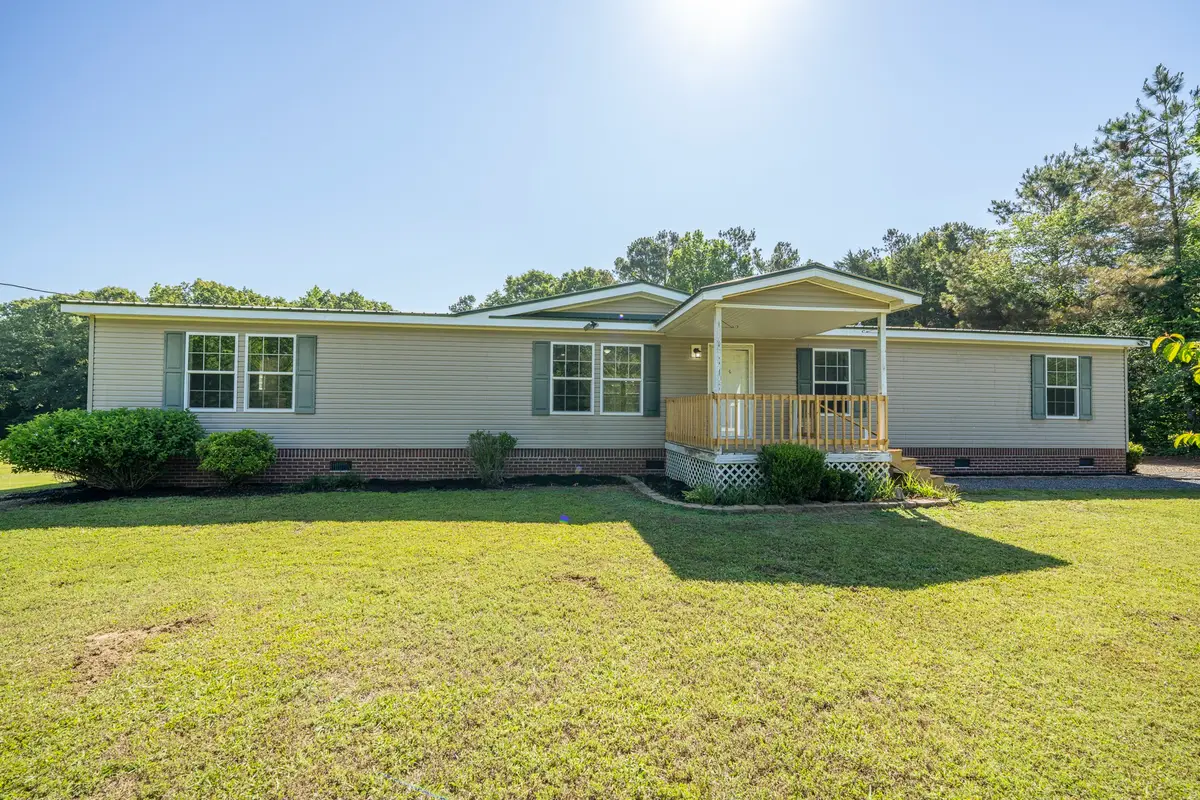 1125 Clifft Rd, Bolivar, TN 38008 - #1