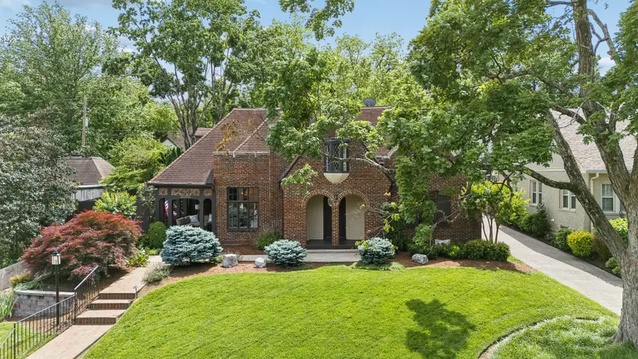 3635 Valley Vista Rd, Nashville, TN 37205 - #2