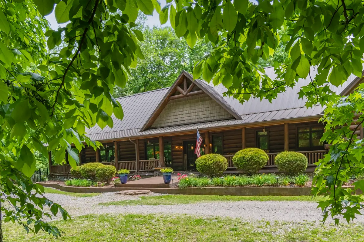 1635 Right Prong Blue Buck Road, Duck River, TN 38454 - #1