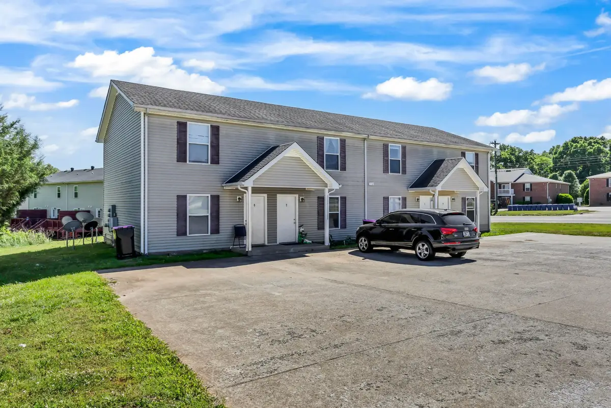 500 Patriot Park Ct, Clarksville, TN 37042 - #1
