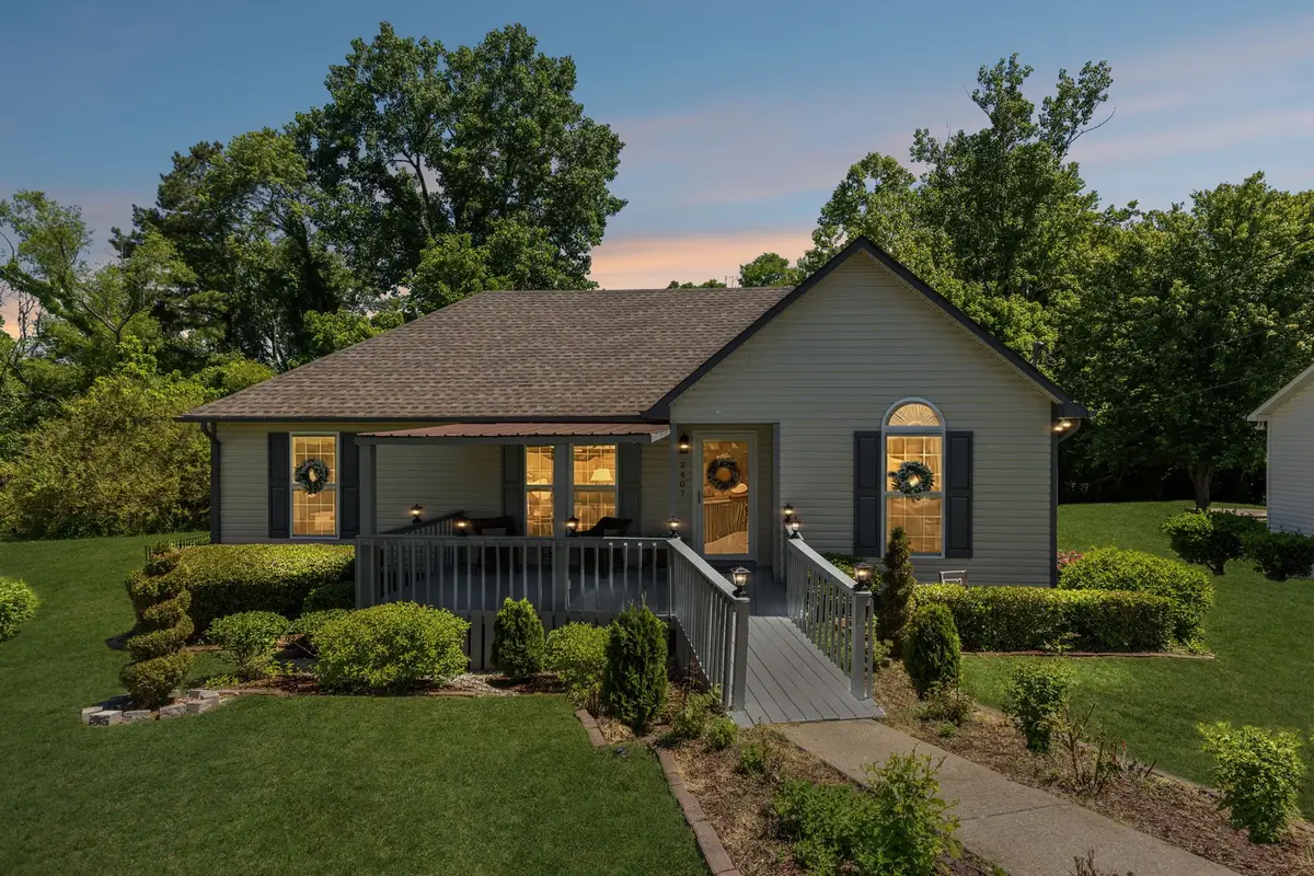2407 Keith Dr, Columbia, TN 38401 - #1