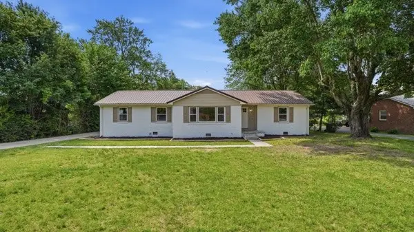 1305 Melrose St, Tullahoma, TN 37388 - #3