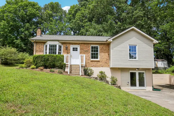 113 Diana Dr, Dickson, TN 37055