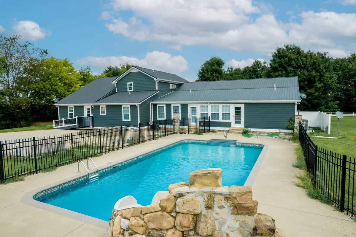 6931 Cowan Rd, Springfield, TN 37172 - #1