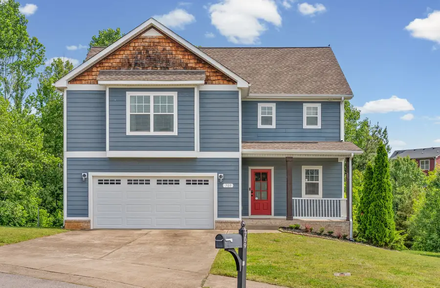 709 Valencia Dr, Clarksville, TN 37043 - #2