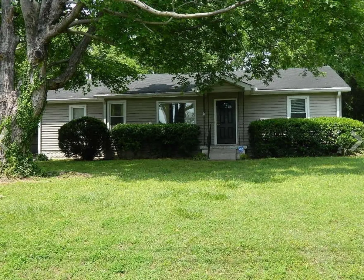 918 Velma Ln, Murfreesboro, TN 37129 - #1