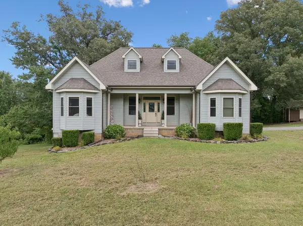246 Akins Road, Tellico Plains, TN 37385
