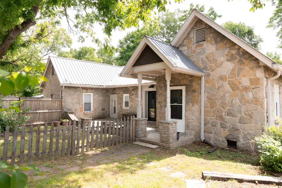1525 Riverside Dr, Nashville, TN 37206 - #2