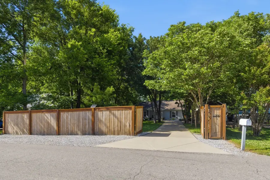 300 Timmons St, Nashville, TN 37211 - #2