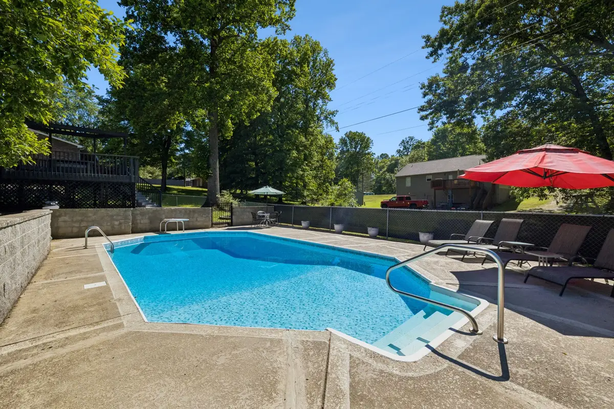 518 Ridgemont Dr, Dickson, TN 37055 - #1