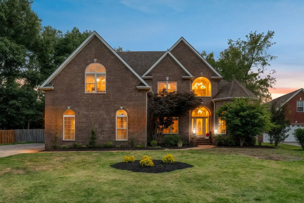 407 Annadel St, Murfreesboro, TN 37128 - #1