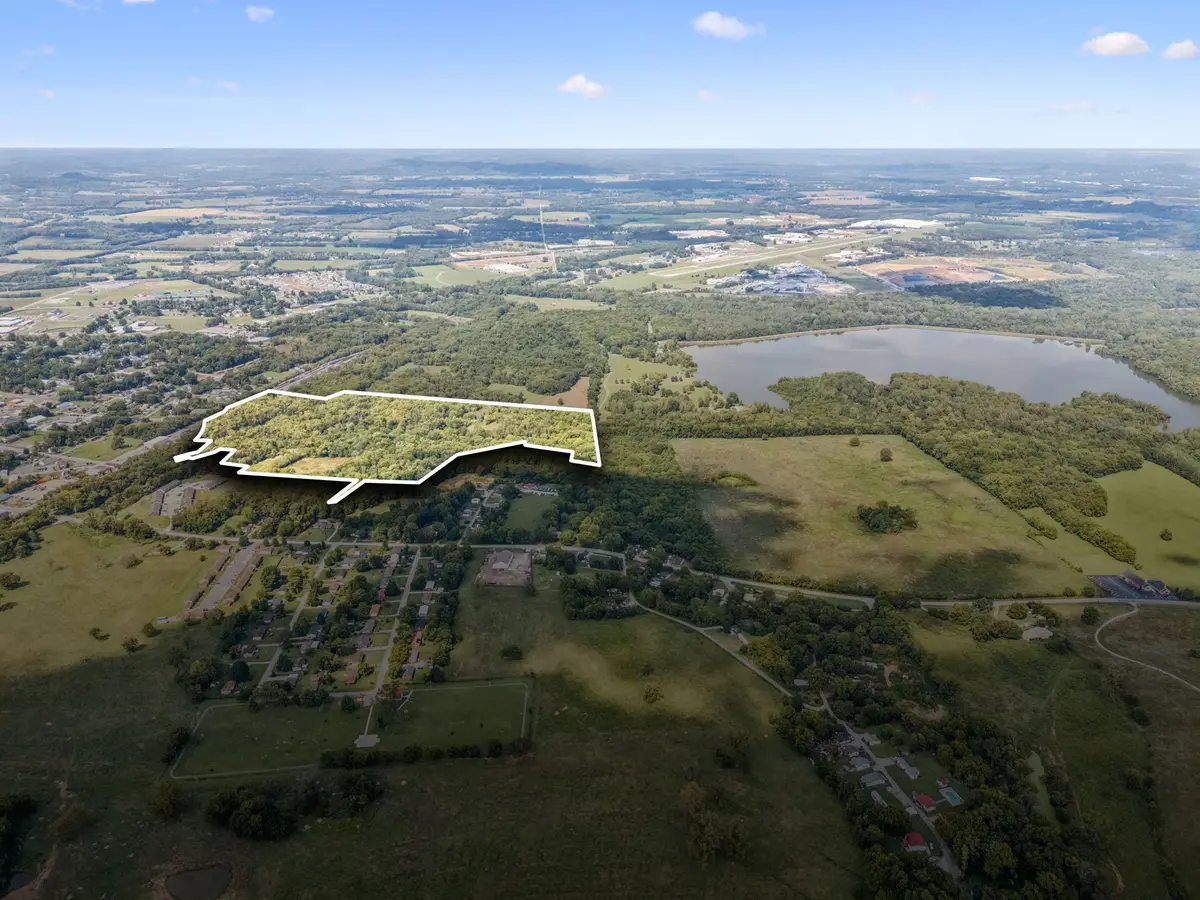 527 Southport Rd, Mount Pleasant, TN 38474 - #1