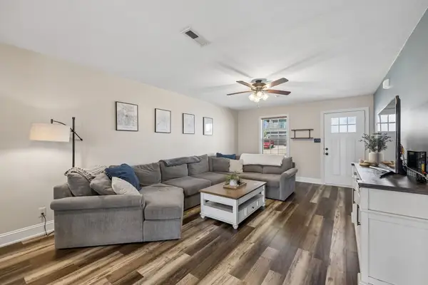2041 Jackie Lorraine Dr, Clarksville, TN 37042