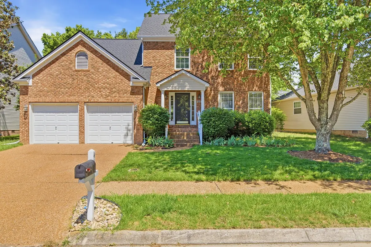 447 Essex Park Cir, Franklin, TN 37069 - #1