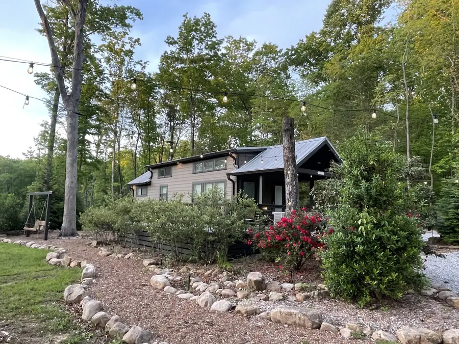 318 Waters Edge Way, Tracy City, TN 37387 - #2