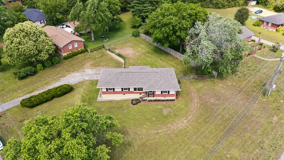 2501 Western Hills Dr, Nashville, TN 37214 - #1