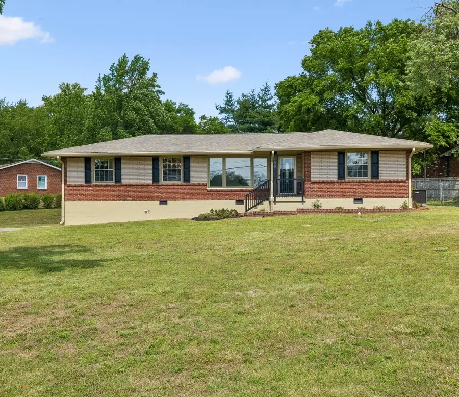 2501 Western Hills Dr, Nashville, TN 37214 - #2