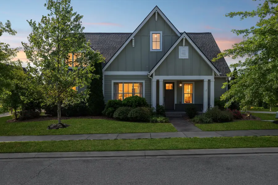 1002 Hornsby Dr, Franklin, TN 37064 - #2