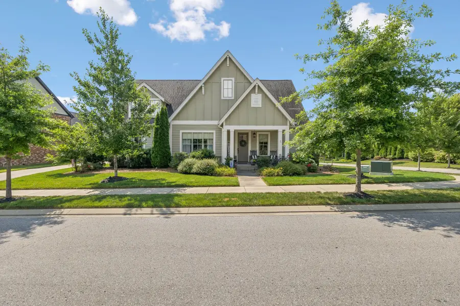 1002 Hornsby Dr, Franklin, TN 37064 - #3