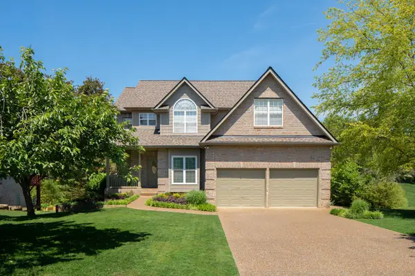 3030 Liverpool Dr, Thompsons Station, TN 37179