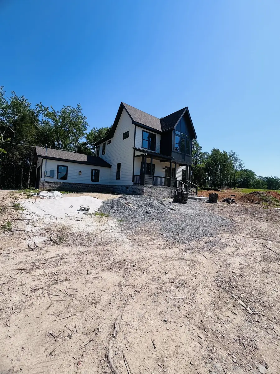 2731 Cave Springs Rd, Springfield, TN 37172 - #2