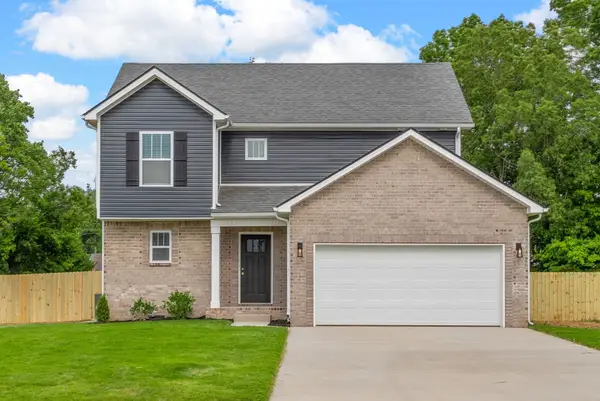 689 S Forest Brook Court, Clarksville, TN 37042