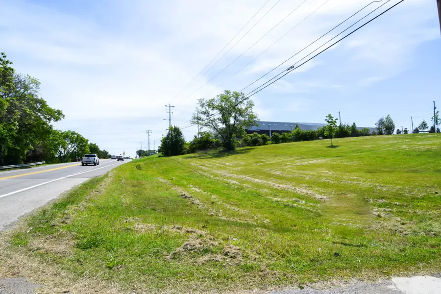1933 Long Hollow Pike, Gallatin, TN 37066 - #3