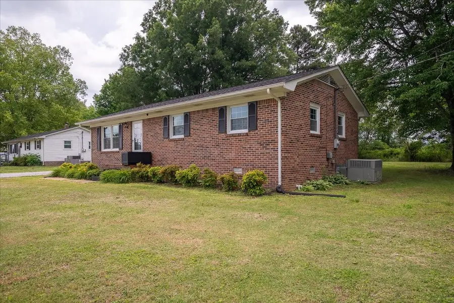 3417 Gimlet Rd, Lawrenceburg, TN 38464 - #2