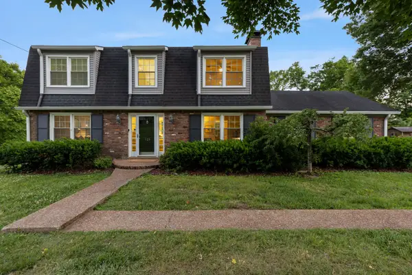 129 Wayne St, Gallatin, TN 37066