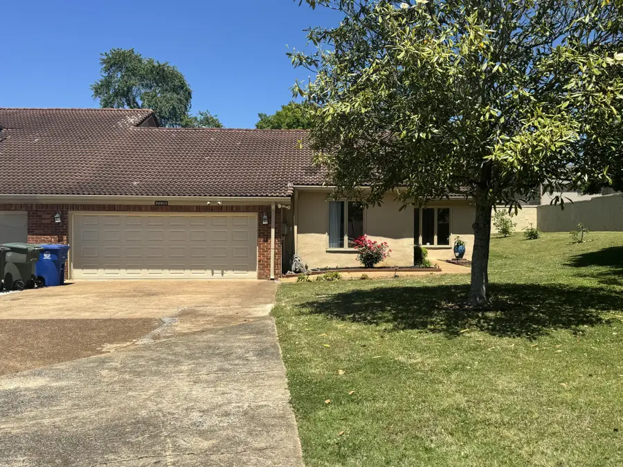 2136 Vaden Village Drive, Chattanooga, TN 37421 - #2