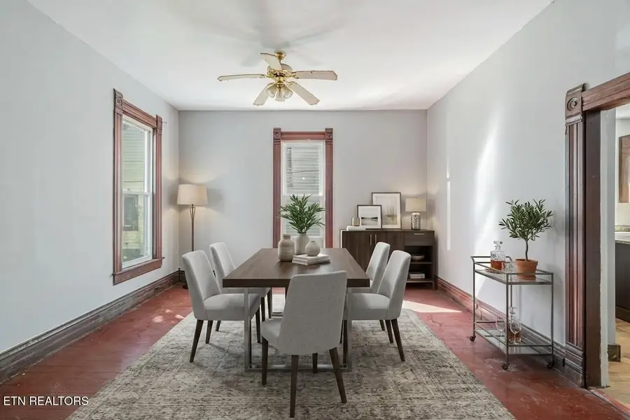419 W Rockwood St, Rockwood, TN 37854 - #3