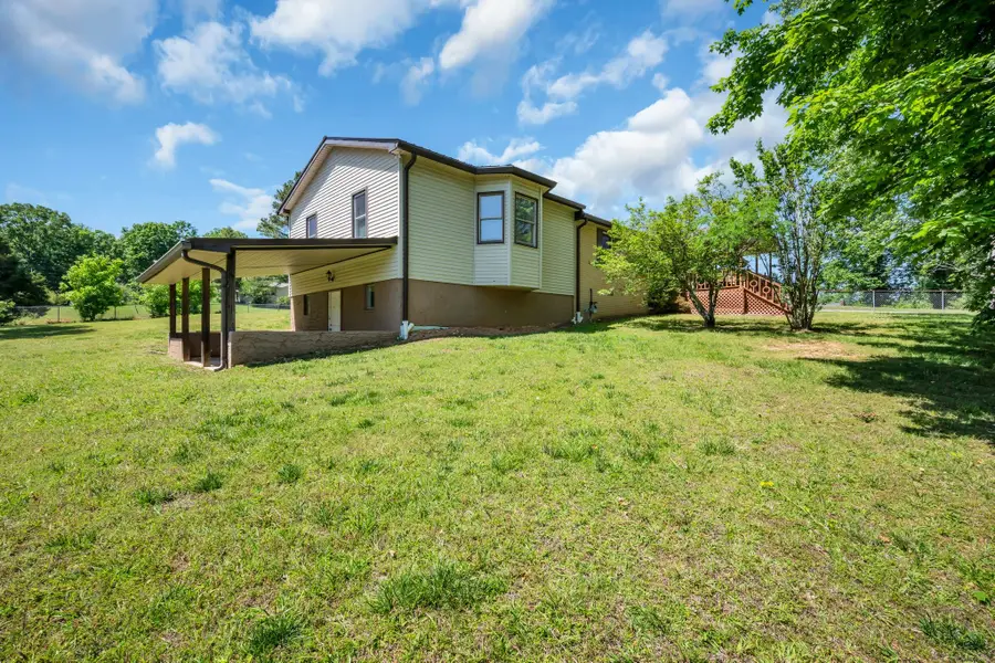 125 Lynn Ln, Charlotte, TN 37036 - #3