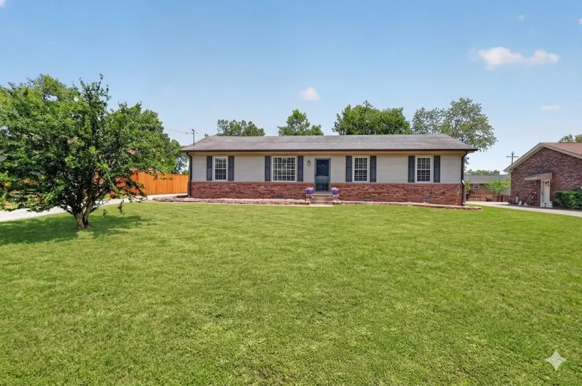 272 Wessington Pl N, Hendersonville, TN 37075 - #1