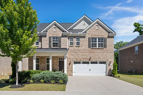4120 Magnolia Farms Dr, Hermitage, TN 37076