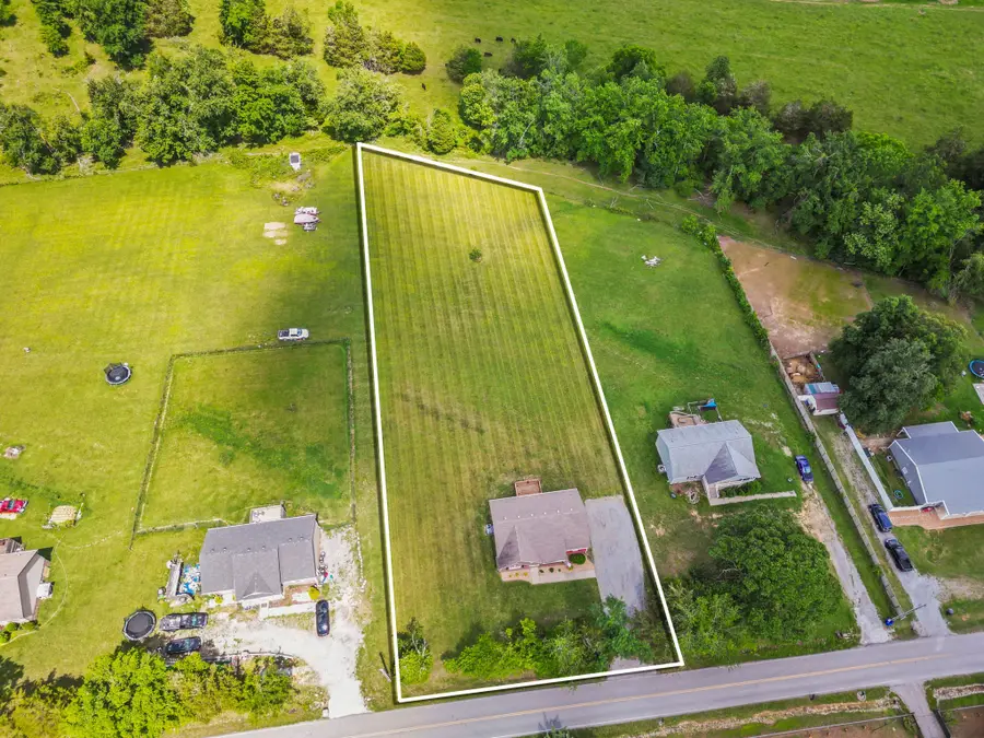 574 Keytown Rd, Portland, TN 37148 - #2