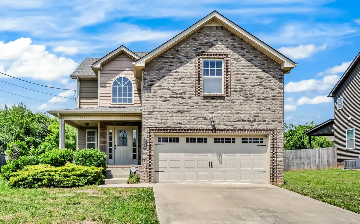 1017 Sunrise Dr, Clarksville, TN 37042 - #1