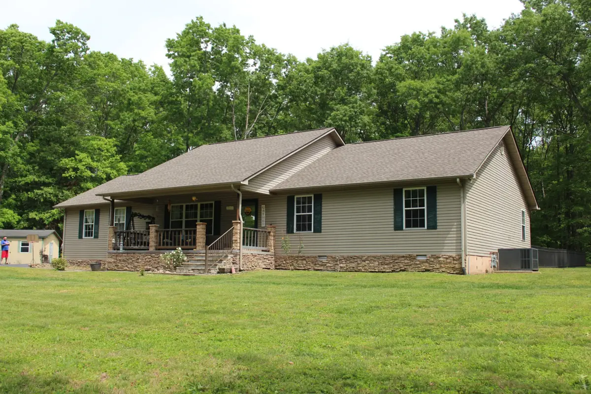 201 Hillsway, Crossville, TN 38555 - #1