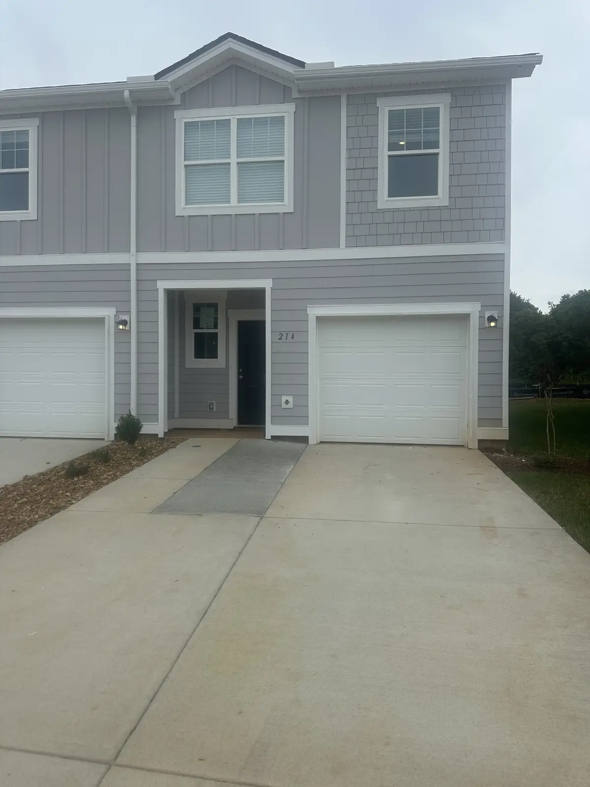 214 Darlington Dr, Dickson, TN 37055 - #1
