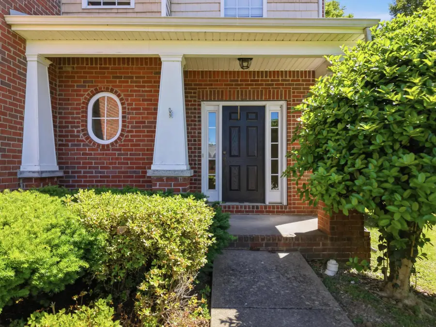 6896 Bridgewater Dr, Nashville, TN 37221 - #3
