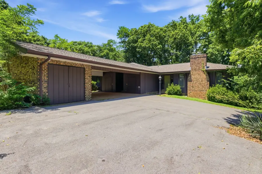 6010 Murray Ln, Brentwood, TN 37027 - #2
