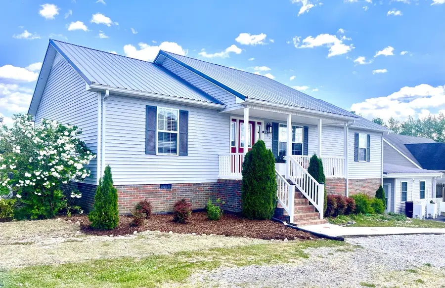 202 Allendale Blvd, McMinnville, TN 37110 - #2