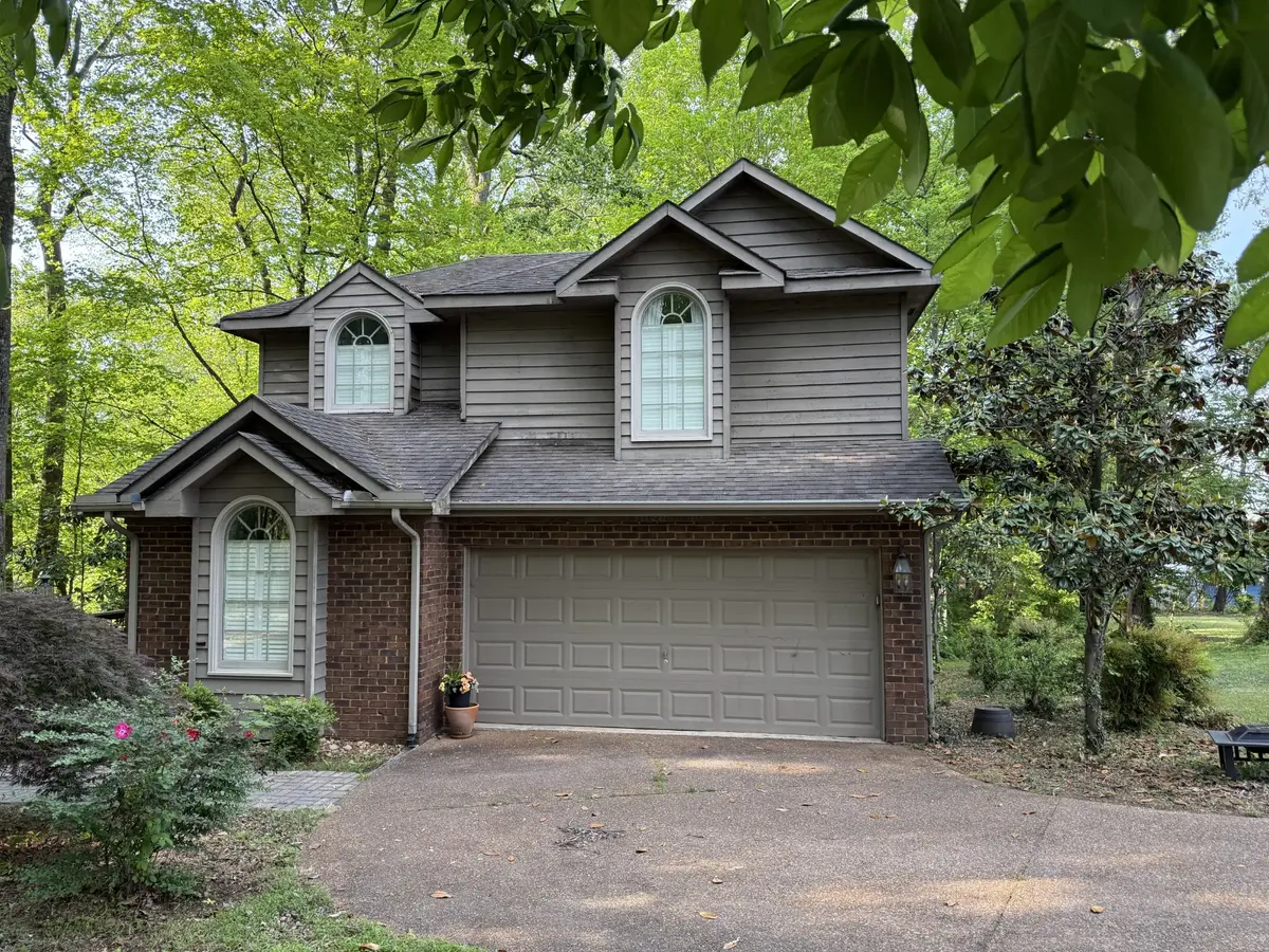 544 Ridgecrest Dr, McMinnville, TN 37110 - #1
