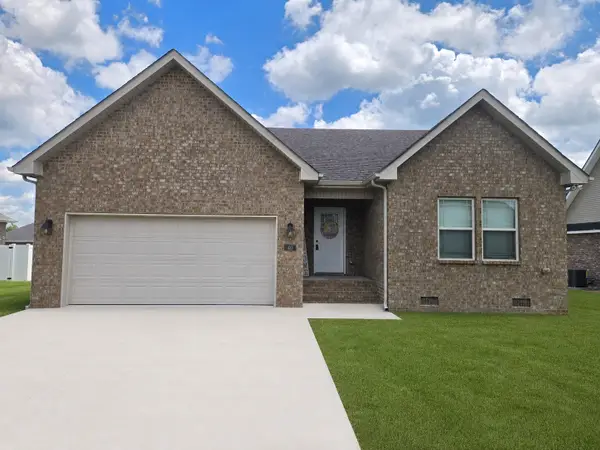 40 Daffodil Dr, Tullahoma, TN 37388