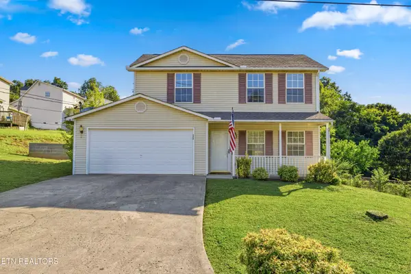 5950 Warrenpark Ln, Knoxville, TN 37912