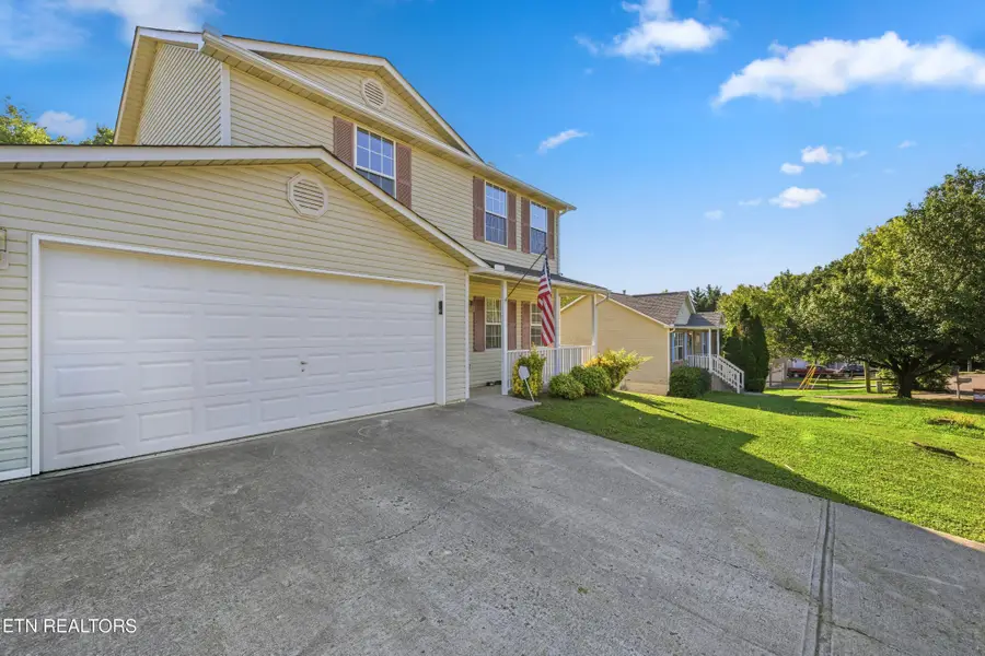 5950 Warrenpark Ln, Knoxville, TN 37912 - #3
