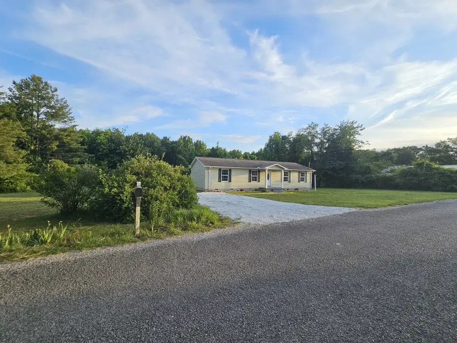 362 Forrest Point Rd, Monteagle, TN 37356 - #2