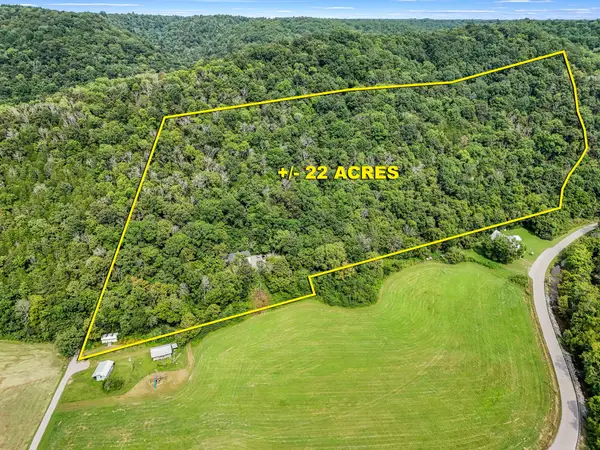 1555 Gassaway Main St, Liberty, TN 37095